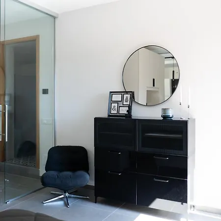 Effe Boutique House *